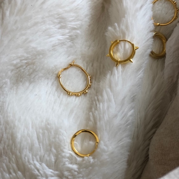 |GOLD HUGGY COLLECTION|✨ - Picture 1 of 2